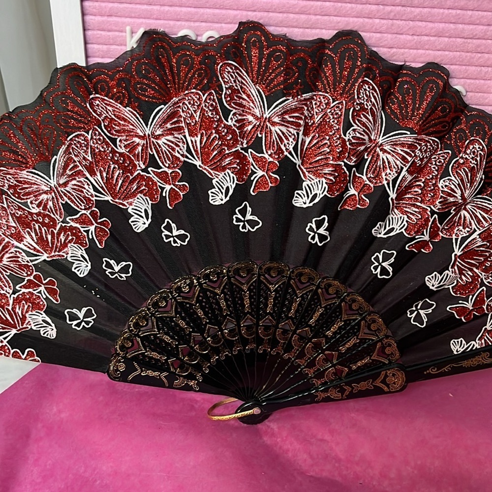 Beautiful 18” Butterflies Fans! - Picture 7 of 7